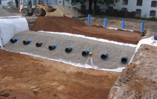 Entwässerungsarbeiten und Wasserrückhaltung auf einem Dresdner Firmengelände 2012