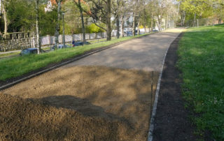 Sanierung Erschließungswege im Beutlerpark in Dresden während der Ausführung 2016