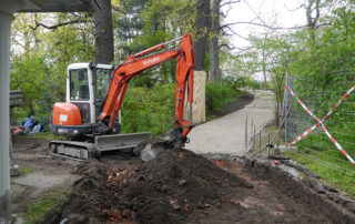 Sanierung Erschließungswege im Beutlerpark in Dresden während der Ausführung 2016