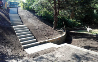 Fertiggestellte Treppenanlage während der Bauphase